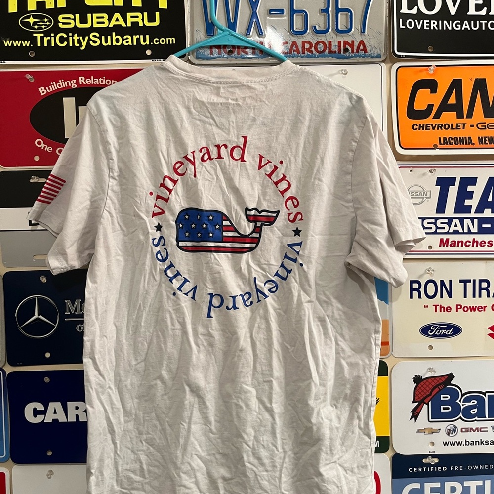 Vineyard Vines Patriotic Whale Tee